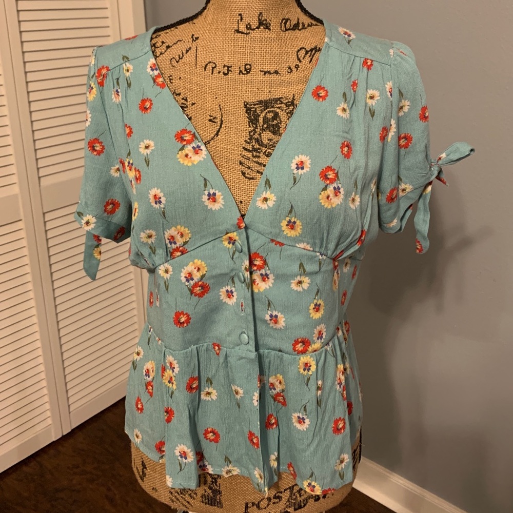 Urban Romantics Floral Top